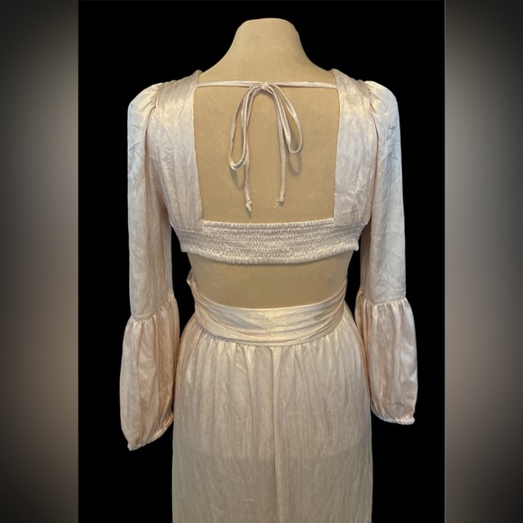 Rahi Leila Luster Long Sleeve Maxi Dress in Blush | Crossover Front | Open Back - Picture 8 of 12